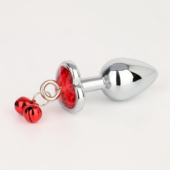 Серебристая анальная пробка с колокольчиками и красным кристаллом-сердцем - 7 см. - 1