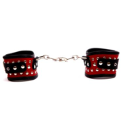 Фигурные красно-чёрные наручники с клёпками - 1