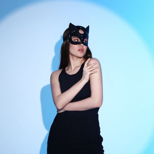 Оригинальная черная маска «Кошка» с ушками - 7
