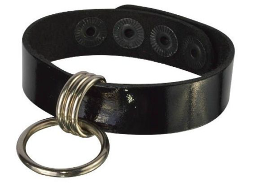 Черный лаковый кожаный браслет с подвесным колечком - 0