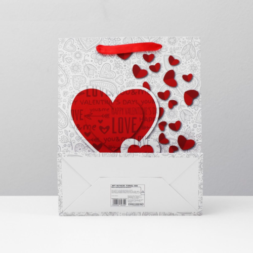 Подарочный пакет с сердечками - 32 х 26 см. - 1